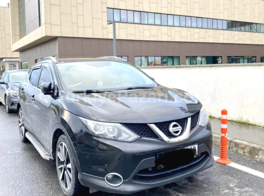 Nissan Qashqai 1.6dci Black edition premium pack