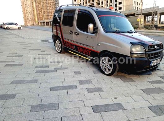 SAHİBİNDEN SATILIK FİYAT DOBLO 1.9 JTD HASAR KAYITSIZ HUSUSİ KILİMALI DEGİŞENSİZ KALEM GİBİ
