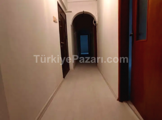 BURSA YILDIRIM KURTOĞLU MAHALLESİ'NDE ASANSÖRLÜ 110 M² SATILIK 3+1 ARAKAT DAİRE