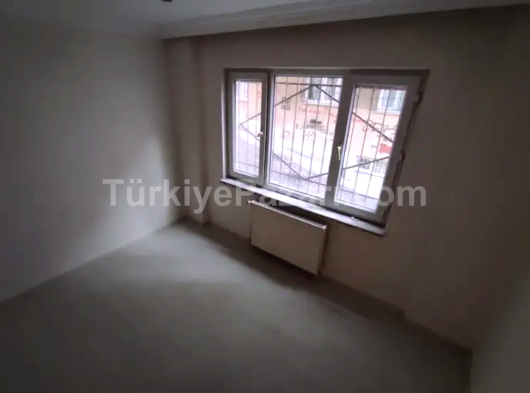 BURSA YILDIRIM KURTOĞLU MAHALLESİ'NDE ASANSÖRLÜ 110 M² SATILIK 3+1 ARAKAT DAİRE