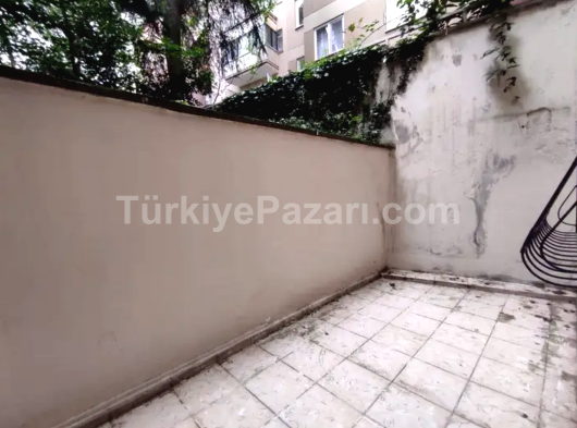 BURSA YILDIRIM KURTOĞLU MAHALLESİ'NDE ASANSÖRLÜ 110 M² SATILIK 3+1 ARAKAT DAİRE