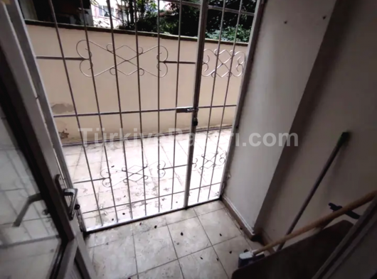 BURSA YILDIRIM KURTOĞLU MAHALLESİ'NDE ASANSÖRLÜ 110 M² SATILIK 3+1 ARAKAT DAİRE