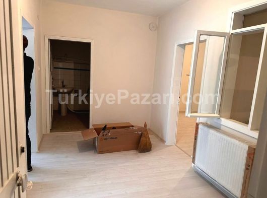 VİŞNE CADDESİNDE VİŞNE PORT AVM ARASINDA 4 KATLI TOPLAMDA 260 M2 ASANSÖRLÜ KİRALIK DÜKKAN-MAĞAZA