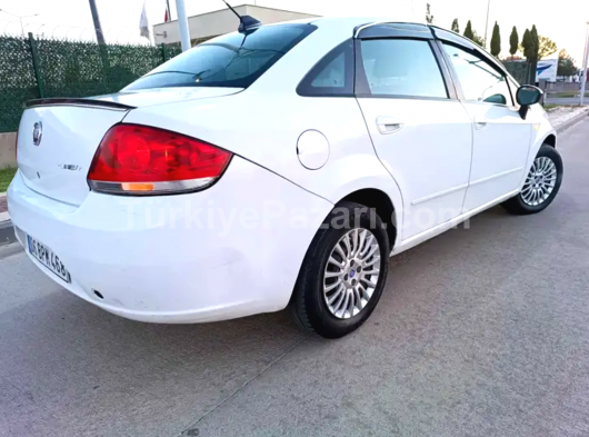 Temiz Sahibinden FİAT linea Dizel 1.3 Multijet KİLİMAli Hasar kaydı TAKAS YOK  pazarlık var