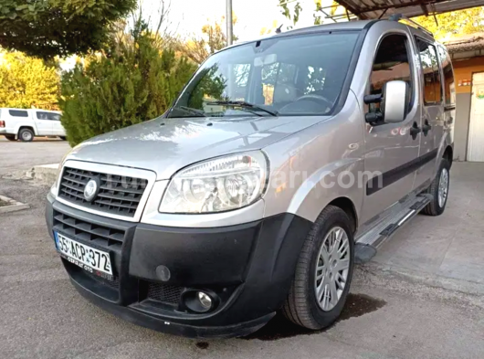 Otomobil Doblo