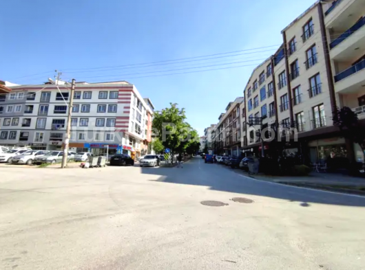 BURSA HACISEYFETTİN KARADAVUT CADDESİ 110 M2 2+1 KREDİYE UYGUN SATILIK ARA KAT DAİRE