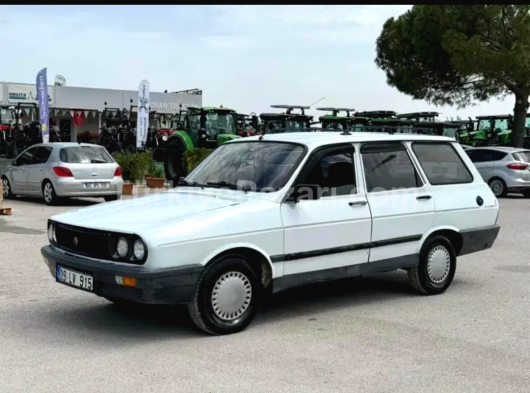 2000 model Renult Toros 