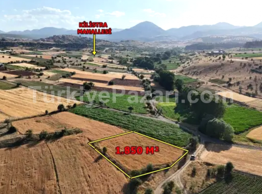 MERAM KİLİSTRA MAHALLESİ'NDE RESMİ YOLA CEPHE