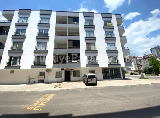 Zirve Emlak’tan Alata‘da kaçırılmaz fırsat dairesi 2 + 1 eşyalı