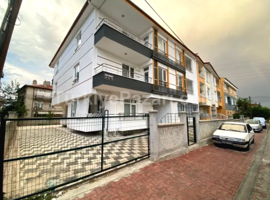 Seçkin Ve Sosyal Yaşamın Anahtarı Yazır Altınvadi Konutları'nda