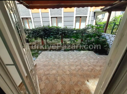 FIRSAT! HASTANE YAKINI 1+1 MÜSTAKİL BAHÇE KULLANIMLI TEMİZ DAİRE