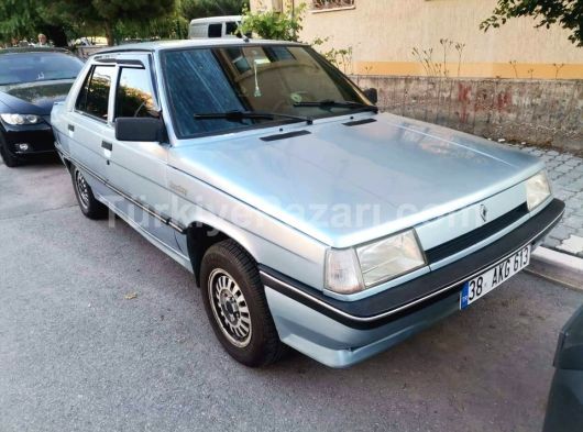 ÜSTE NAKİT PARA VERECEĞİM ARAÇLAR İLE TAKAS OLUR.MODEL YÜKSELTMEK İSTİYORUM