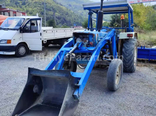 İSTANBUL MALTEPE KÜÇÜKYALIDA bulunan ÇAYLAK TOST BURGER de calisacak personeller