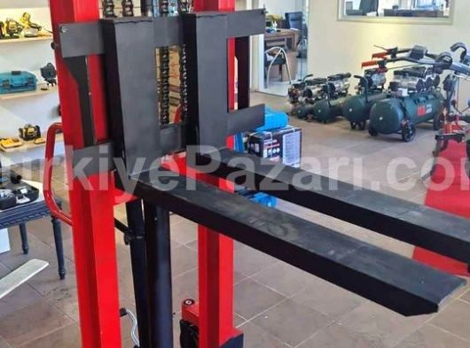 İSTİFLEME TRANSPALET 2 TON 1.6