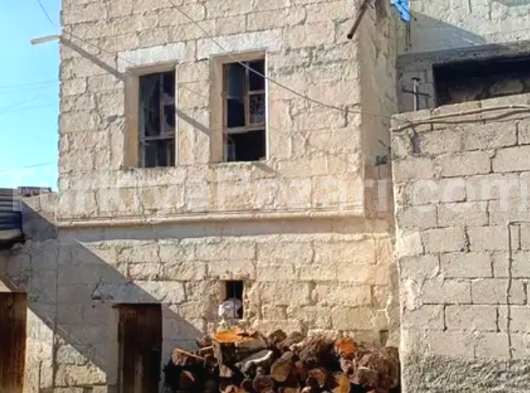 ÜRGÜP ULAŞLIDA BUTİK OTEL YAPIMINA UYGUN MÜSTAKİL EV