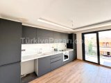 Armutalan'da 2 Bölümlü Satılık 5+2 Bakımlı Villa
