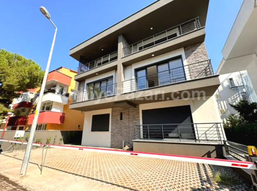 Marmaris Hatipirimi Mahallesi'nde Satılık Sıfır Lüx Daire