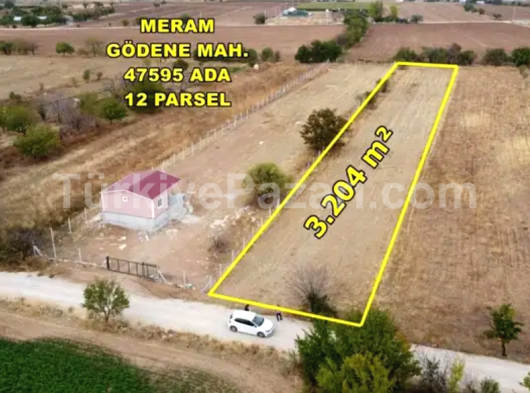 KONYA MERAM BAYAT MAHALLESİNDE 896 m² İNTİKAL TAPULU TARLA