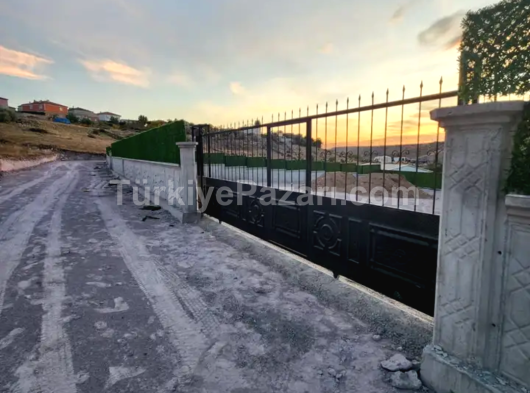 AĞIRNAS MAHALLESİNDE VİLLA PARSELLERİ