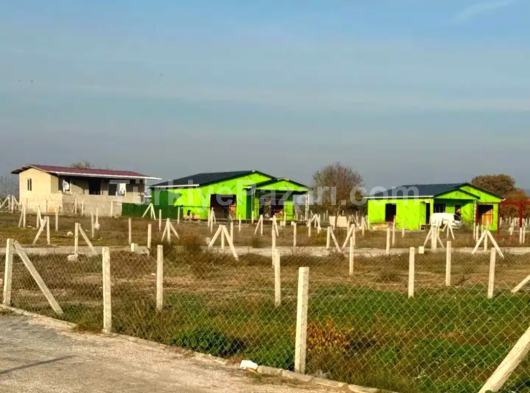 Menderes Develi İzban Durağı Muhteşem Bahçeler