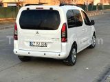 2017=108 KM BOYASIZ PEUGEOT PARTNER 1.6 HDI ACTİVE STOP FAR DİREKSİYON...