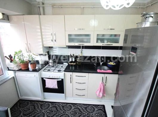 ALKAR EMLAKTAN ŞEYHSİNAN MAH ARA KAT KİRALIK 2+1 DAİRE