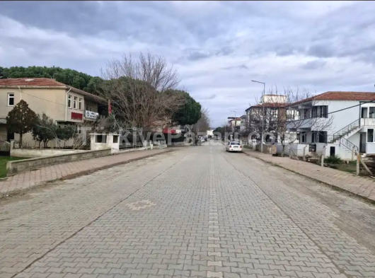 GÖMEÇ MİTHATPAŞA MEVKİSİNDE SATILIK 6 DAİRELİK ARSA