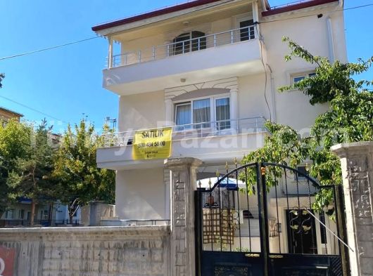 MISMILIRMAK MAHALLESİ 3 KATLI BİNA