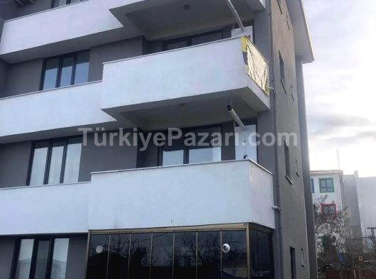 Fırsat daire Çanakkale ayvacık Fatih mah. Sürücü kursu yakını  Kapalı mutfak 2+1 2. Kat asansörlü, d