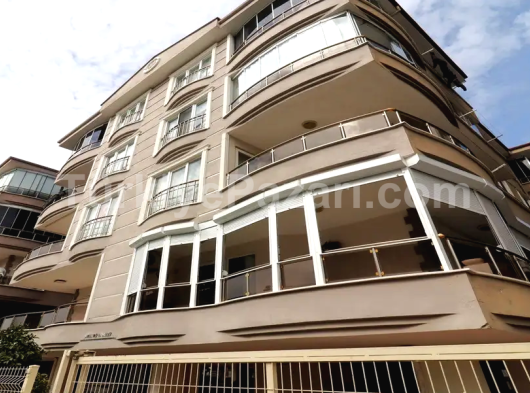 AYGÜLDEN EDREMİT ZEYTİNLİ BEYOBA'DA ŞAHANE TASARIMI İLE MUHTEŞEM KÖRFEZ MANZARALI 3+1 SATILIK VİLLA