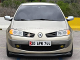 ORJİNAL 250 BİN KM DE MEGANE II MAKYAJLI YENİ KASA EXPRESSİON FULL PAKET EKONOMİK AİLE ARACI