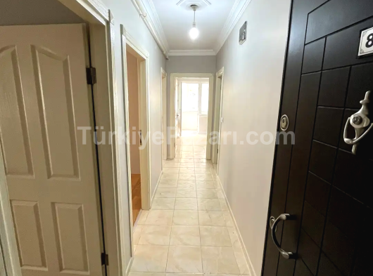 ALKAR EMLAKTAN VEGA HASTANE ARKASI KİRALIK ARA KAT 2+1 DAİRE