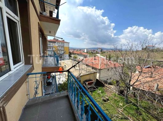 KORAY EMLAKTAN KALETEPE DE ÇEVRE YOLUNA YOLUNA YAKIN KİRALIK DAİRE