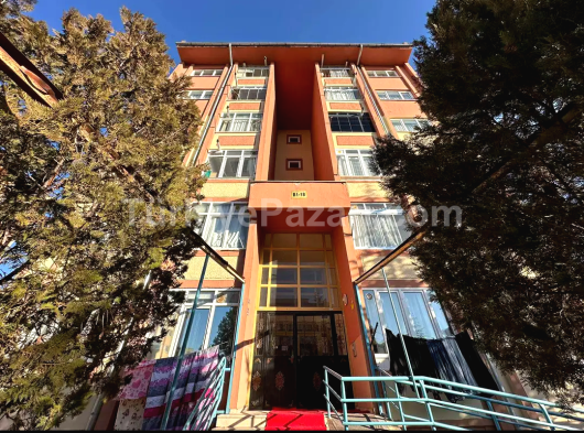 BEYAZŞEHİR'DE KİRALIK 3+1 DAİRE