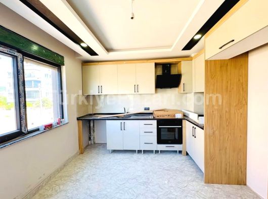 Kepez Varsak Aydoğmuş'ta satılık ebeveyn banyolu geniş 2+1