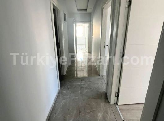 ANTALYA MURATPAŞA GEBİZLİ MH DE 3 NCÜ KATTA ASANSÖRLÜ SİTE İÇİNDE KİRALIK LÜKS DAİRE