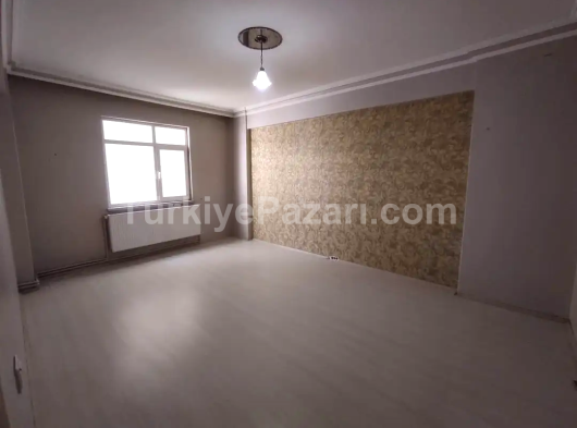 SAMSUN BELEDİYE EVLERİNDE SATILIK ASANSÖRLÜ 3+1 DAİRE