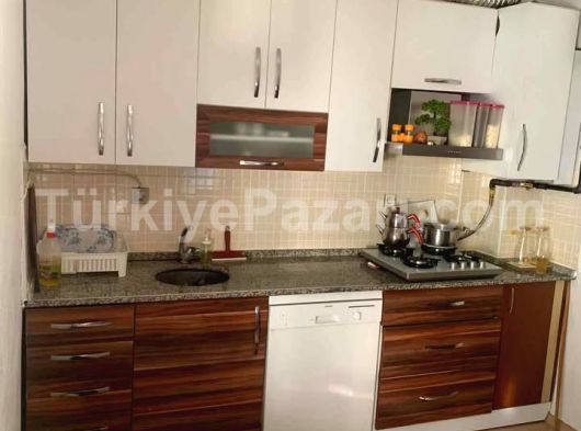 MANİSA 50.YİL MAHALLESİ 1+1 65M2 YÜKSEK ZEMİN 5 YİLLİK