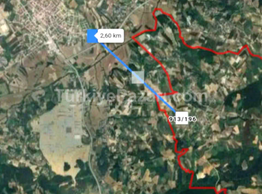 250 m2 %40 imarlı arsa Sakarya Kaynarca elektrik su başında resmi yolu yok