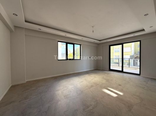 DENİZLİ MERKEZ Selçukbey Mahallesinde Kazım aslan parkı yakını 3+1-170 m² Sıfır 