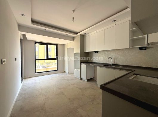 DENİZLİ MERKEZ Selçukbey Mahallesinde Kazım aslan parkı yakını 3+1-170 m² Sıfır 