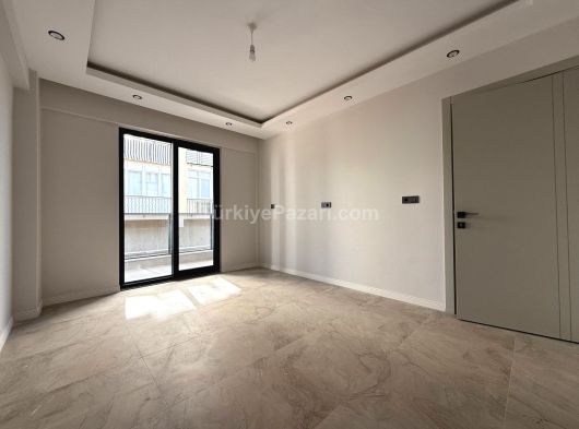 DENİZLİ MERKEZ Selçukbey Mahallesinde Kazım aslan parkı yakını 3+1-170 m² Sıfır 