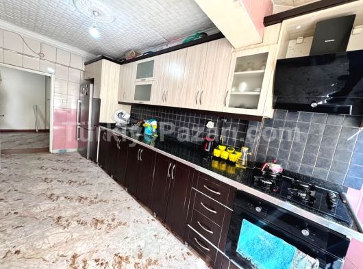 HUZUREVLERİ’NDE MERKEZİ KONUMDA ACİL SATILIK 3+1 DAİRE!