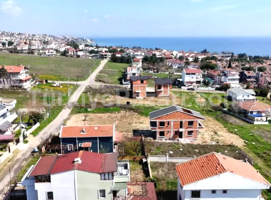 TEKİRDAĞ SARAY BÜYÜKYONCALI MAHALLESİ SATILIK İMARLI İFRAZLI ARSALAR