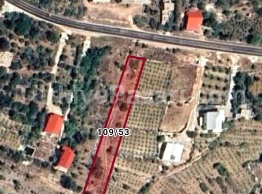 Çaltıbozkır Yeniçıktı mahallesi 1.386,00 m2 yer tamamı satılıktır