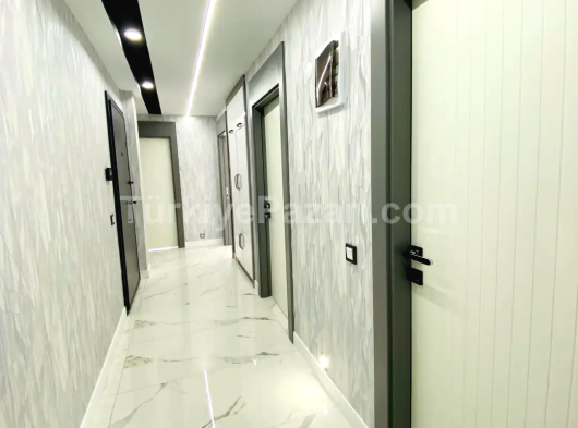 Kepez Fevziçakmak'ta satılık havuzlu güvenlikli gerçek yüksek giriş