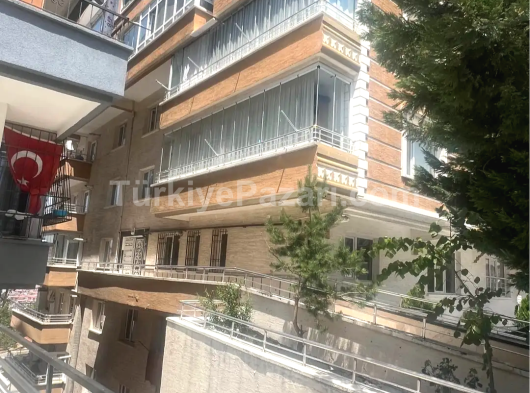 Mamak Mutlu mahallesi 2 + 1 ön cephe iskanlı asansörlü masrafsız Selçuk ilköğretim okul önünde