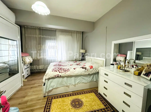 Marmaris Armutalan'da Satılık 4+1 Bahçeli Triplex Villa