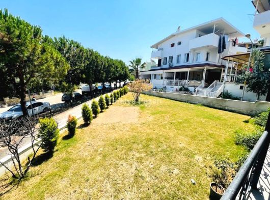 Kuşadası Sogucakda 150m2 Mustakil Bahçeli Eşyalı Satılık Villa