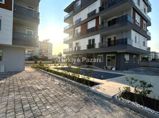 ŞELALEDE SIFIR KATTA HAVUZLU 2+1